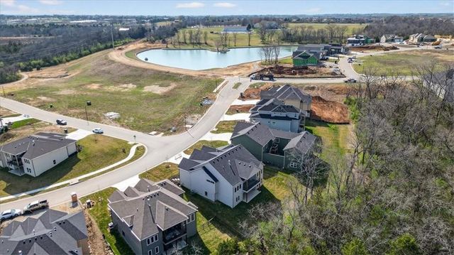 22428 W 90th Terrace, Lenexa, KS 66227