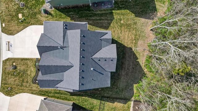 22428 W 90th Terrace, Lenexa, KS 66227