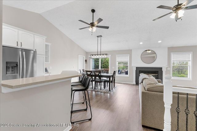 10114 Roblyn Circle, Dimondale, MI 48821