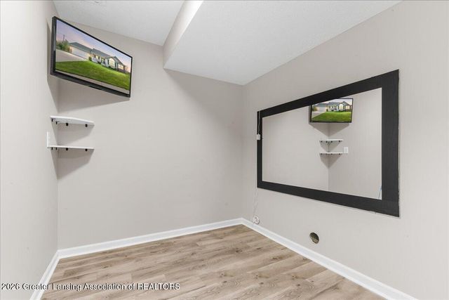 10114 Roblyn Circle, Dimondale, MI 48821