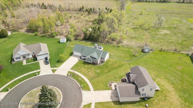 10114 Roblyn Circle, Dimondale, MI 48821