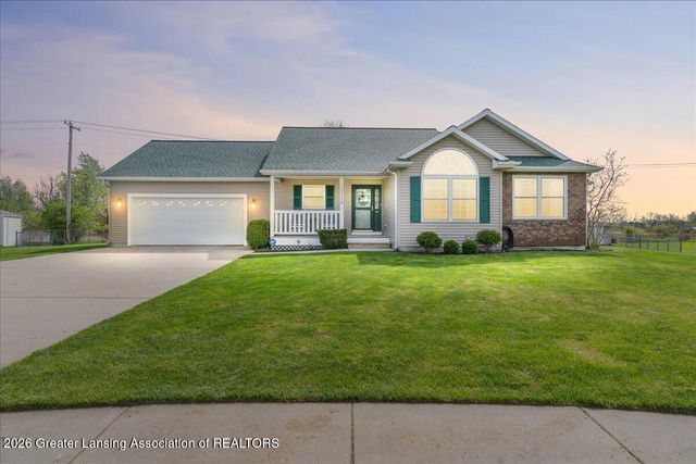 10114 Roblyn Circle, Dimondale, MI 48821