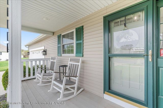 10114 Roblyn Circle, Dimondale, MI 48821