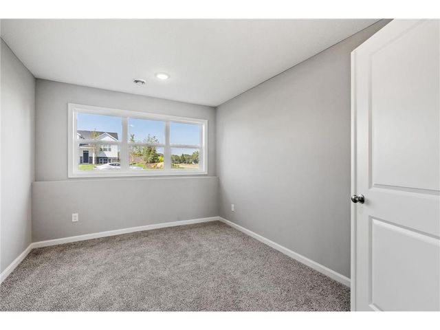 987 Willow Glen Avenue, Somerset, WI 54025
