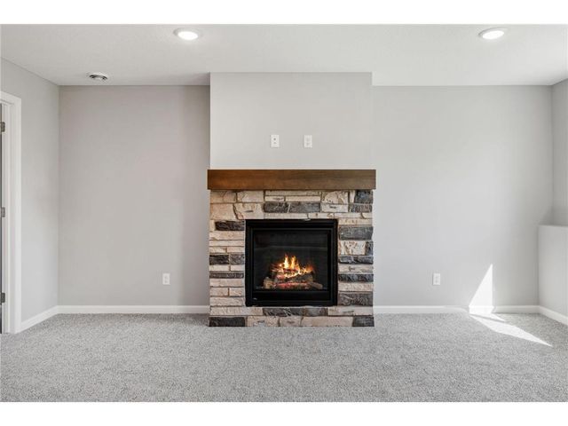 987 Willow Glen Avenue, Somerset, WI 54025