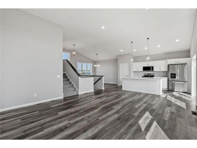 987 Willow Glen Avenue, Somerset, WI 54025