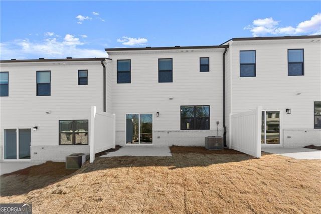 1922 Westwind, Lawrenceville, GA 30043