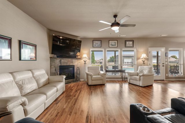 20211 E 41st Street S, Broken Arrow, OK 74014