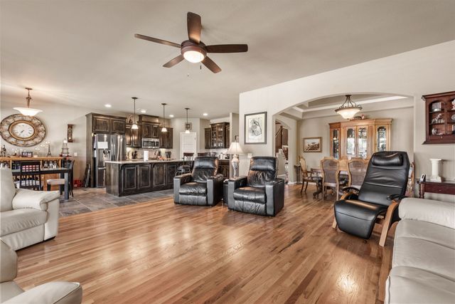 20211 E 41st Street S, Broken Arrow, OK 74014