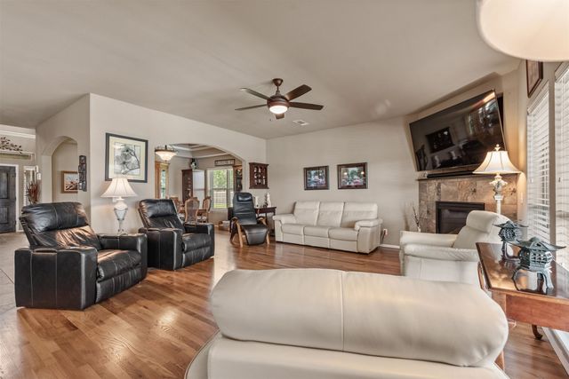 20211 E 41st Street S, Broken Arrow, OK 74014
