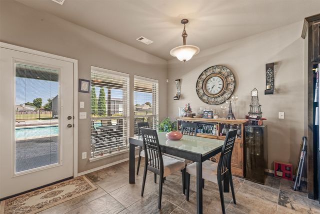 20211 E 41st Street S, Broken Arrow, OK 74014
