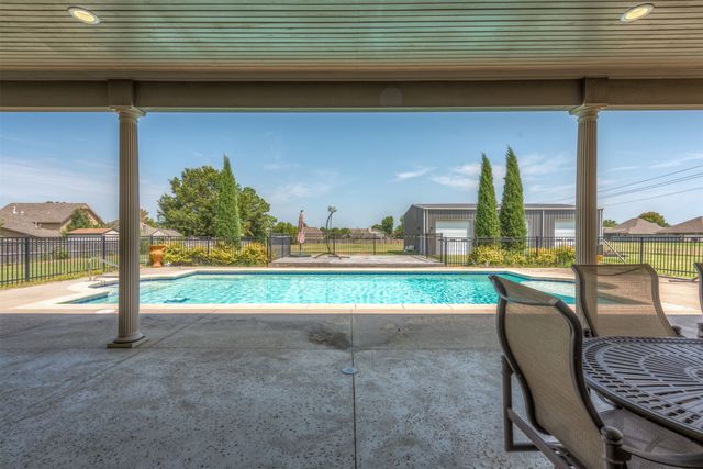20211 E 41st Street S, Broken Arrow, OK 74014