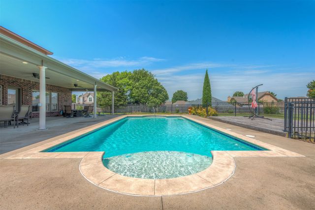 20211 E 41st Street S, Broken Arrow, OK 74014