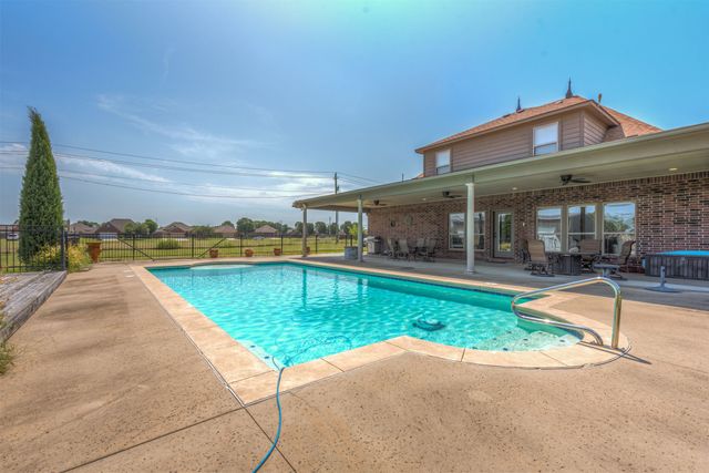 20211 E 41st Street S, Broken Arrow, OK 74014