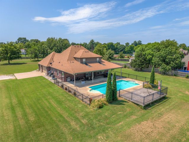 20211 E 41st Street S, Broken Arrow, OK 74014