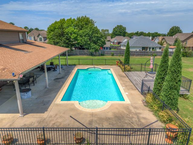 20211 E 41st Street S, Broken Arrow, OK 74014