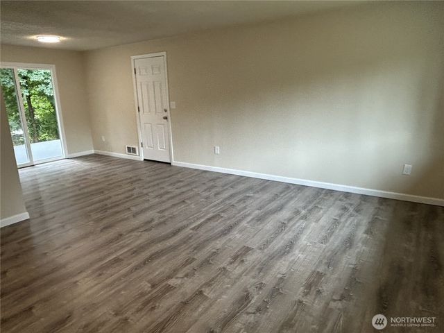 7812 Greenridge Street SW, Olympia, WA 98512