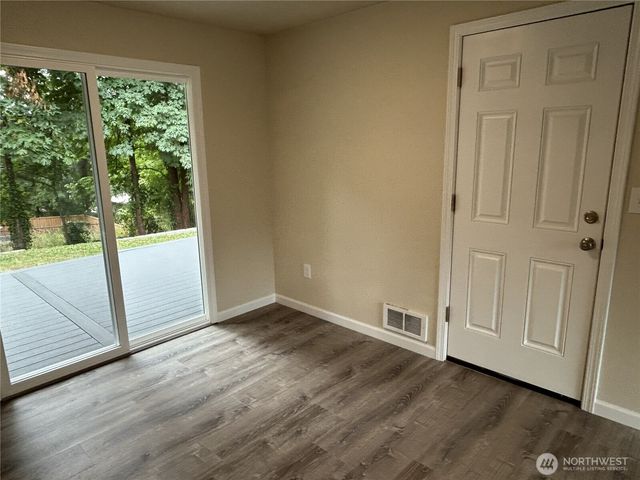 7812 Greenridge Street SW, Olympia, WA 98512