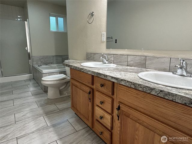 7812 Greenridge Street SW, Olympia, WA 98512