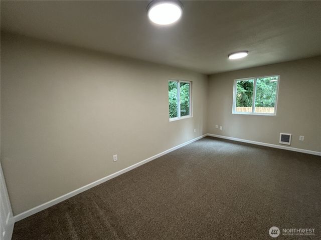 7812 Greenridge Street SW, Olympia, WA 98512