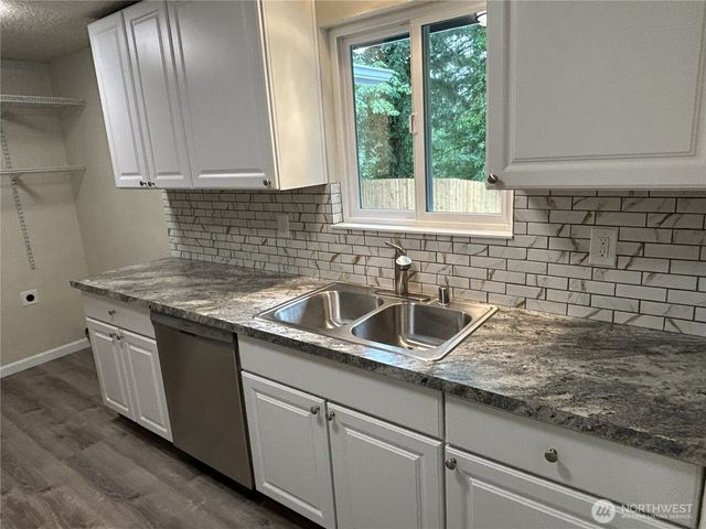 7812 Greenridge Street SW, Olympia, WA 98512
