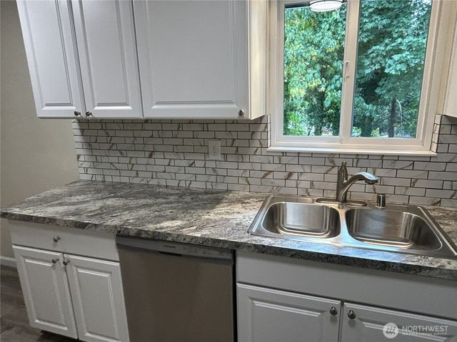7812 Greenridge Street SW, Olympia, WA 98512