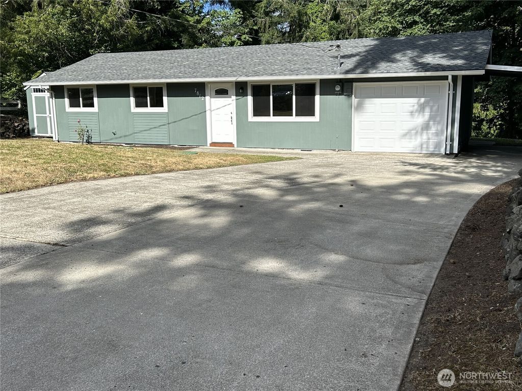 7812 Greenridge Street SW, Olympia, WA 98512