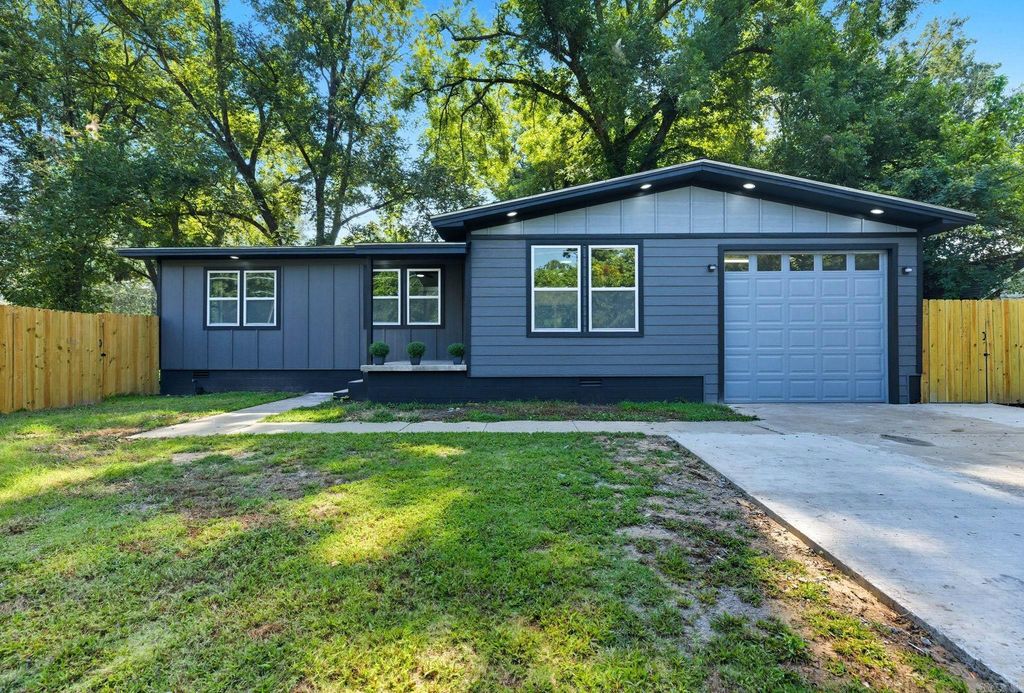 412 Middle Street, North Little Rock, AR 72117