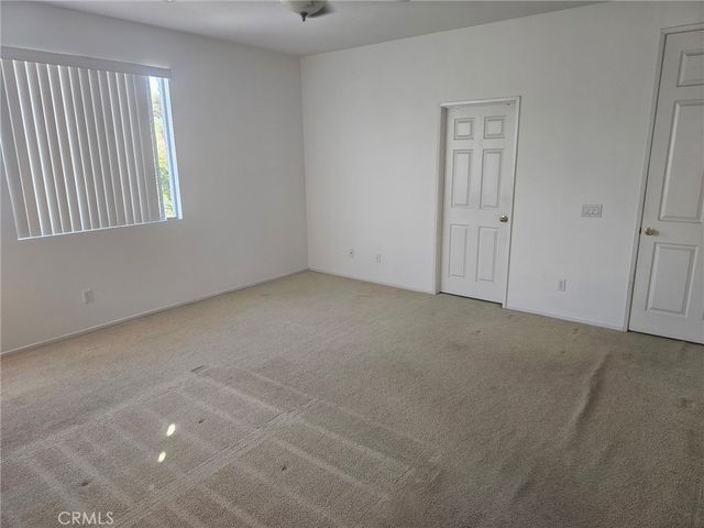 32380 Giverny CT, Winchester, CA 92596