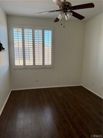 32380 Giverny CT, Winchester, CA 92596