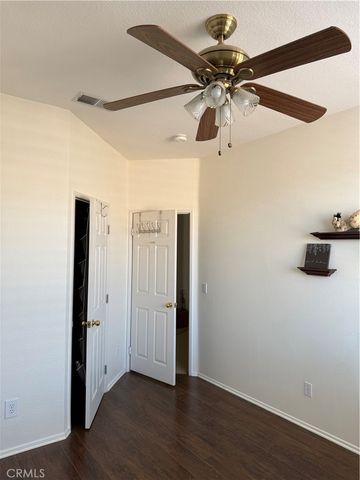 32380 Giverny CT, Winchester, CA 92596