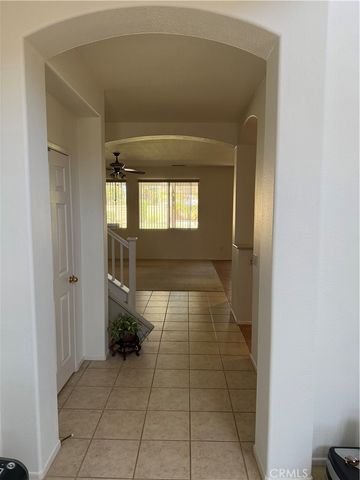 32380 Giverny CT, Winchester, CA 92596