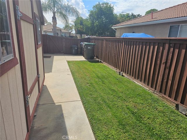 32380 Giverny CT, Winchester, CA 92596