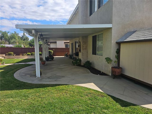 32380 Giverny CT, Winchester, CA 92596