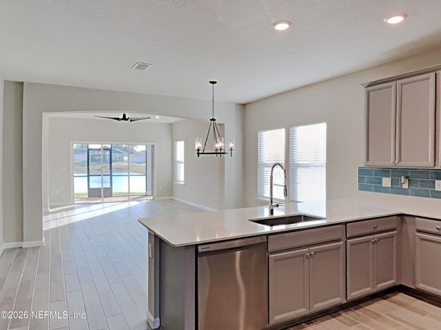 1809 MATHEWS MANOR Drive, Jacksonville, FL 32211