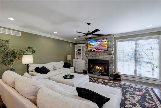 125 Buena Vista Drive, Frankfort, KY 40601