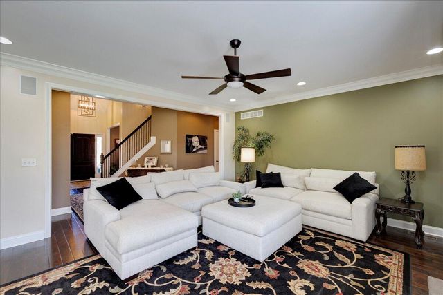 125 Buena Vista Drive, Frankfort, KY 40601