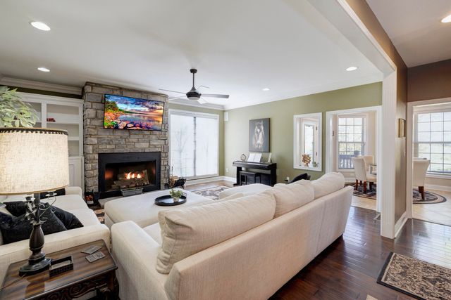 125 Buena Vista Drive, Frankfort, KY 40601