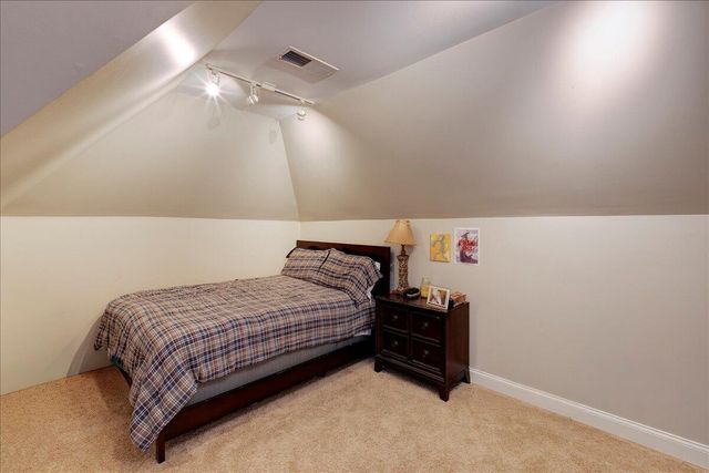 125 Buena Vista Drive, Frankfort, KY 40601