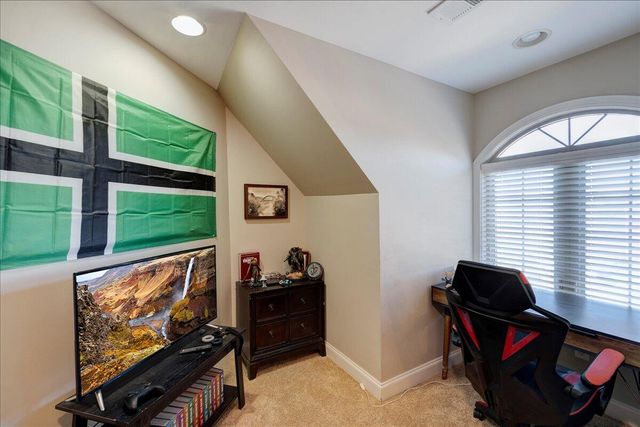 125 Buena Vista Drive, Frankfort, KY 40601