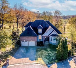 125 Buena Vista Drive, Frankfort, KY 40601