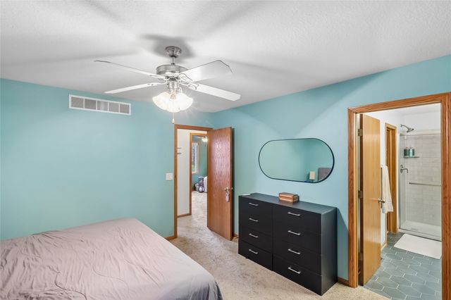 2319 Park Avenue, Granger, IA 50109