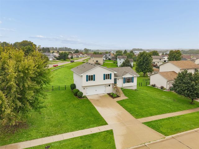 2319 Park Avenue, Granger, IA 50109