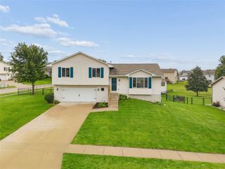 2319 Park Avenue, Granger, IA 50109