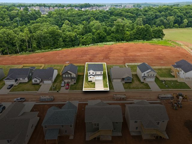 216 Billy Goat Ct, Clarksville, TN 37040
