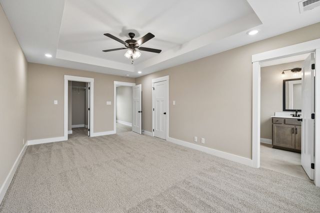 216 Billy Goat Ct, Clarksville, TN 37040