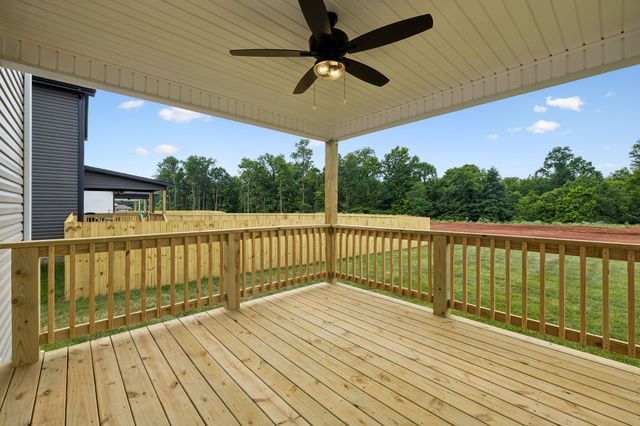 216 Billy Goat Ct, Clarksville, TN 37040