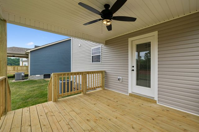 216 Billy Goat Ct, Clarksville, TN 37040