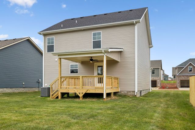 216 Billy Goat Ct, Clarksville, TN 37040