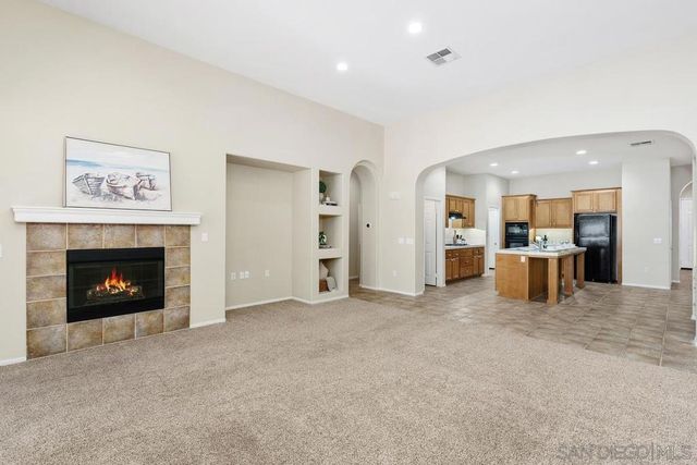 31986 CALLE BALAREZA, Temecula, CA 92592